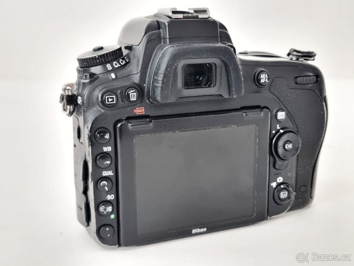 NIKON D750 (nová závěrka) + GRIP + příslušenství - 4