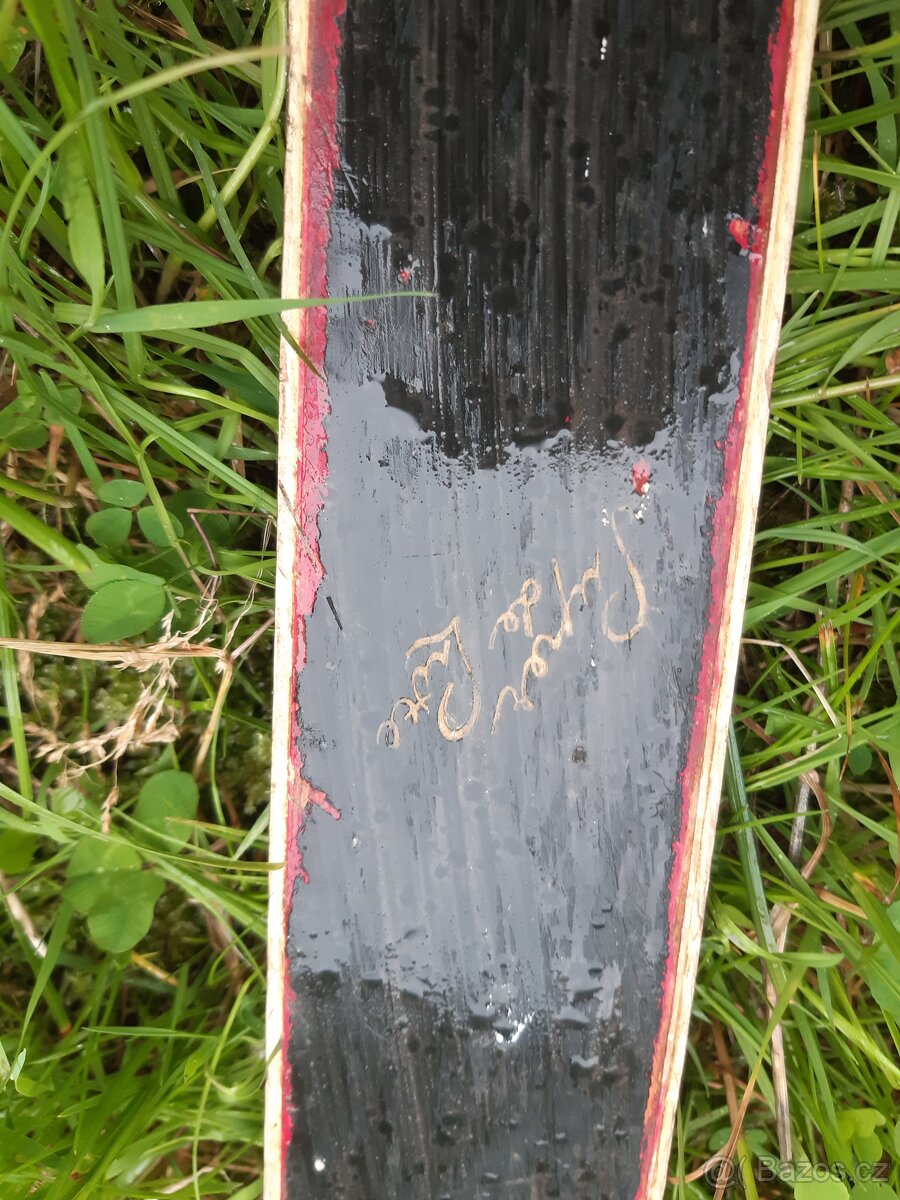 Prodám staré lyže a hůlky - 4