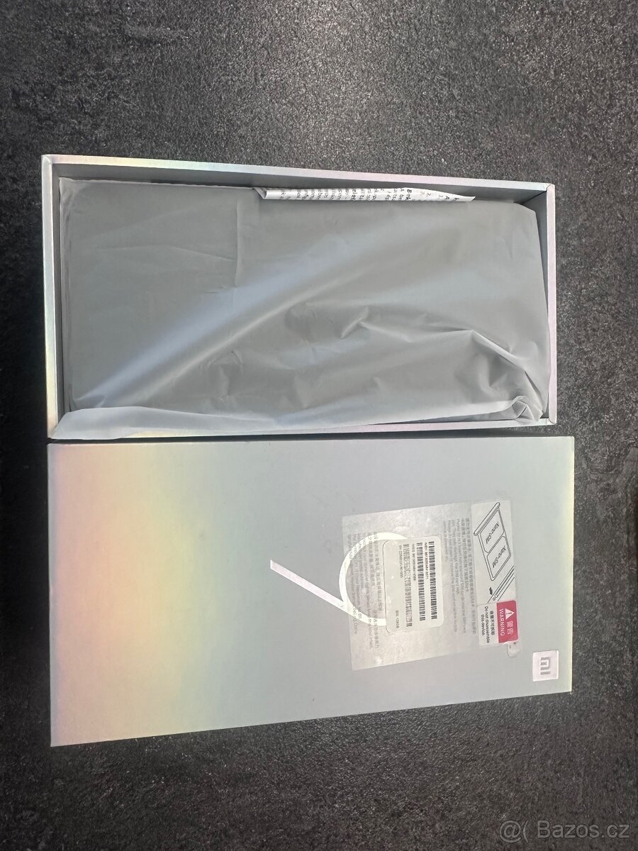 Xiaomi Mi 9 6GB Ram / 128GB Ocean Blue - 4