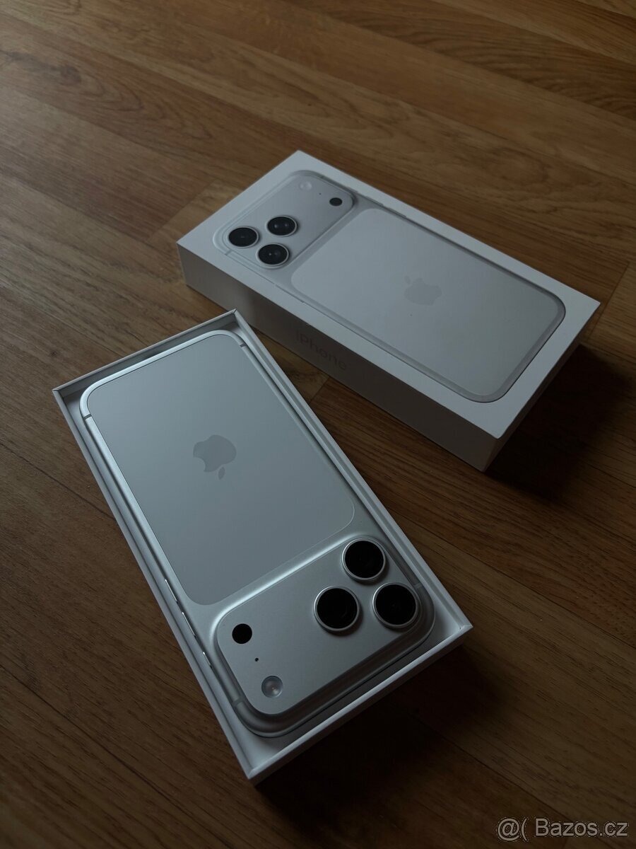 Apple iPhone 17 Pro Max 512GB stříbrný - 4