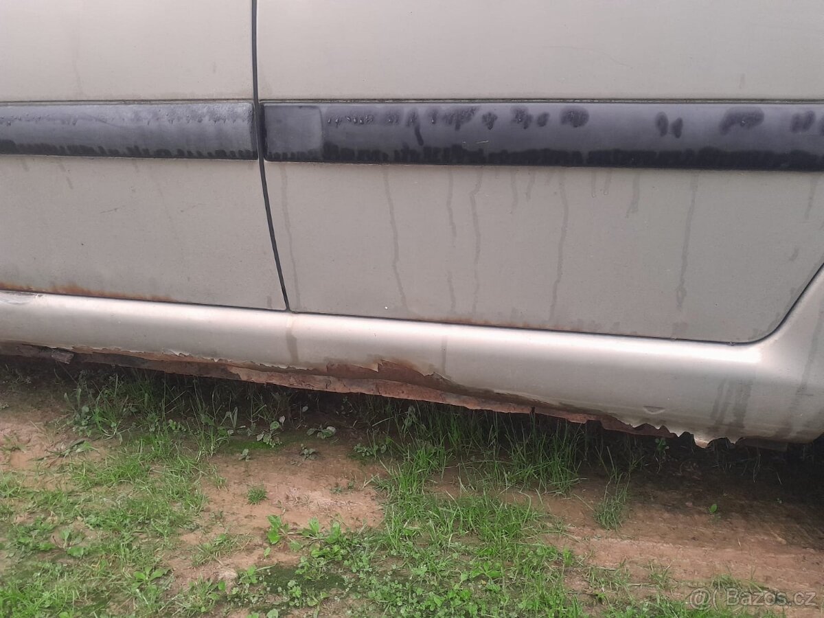 Prodám Citroen C3 1.1 benzin - 4