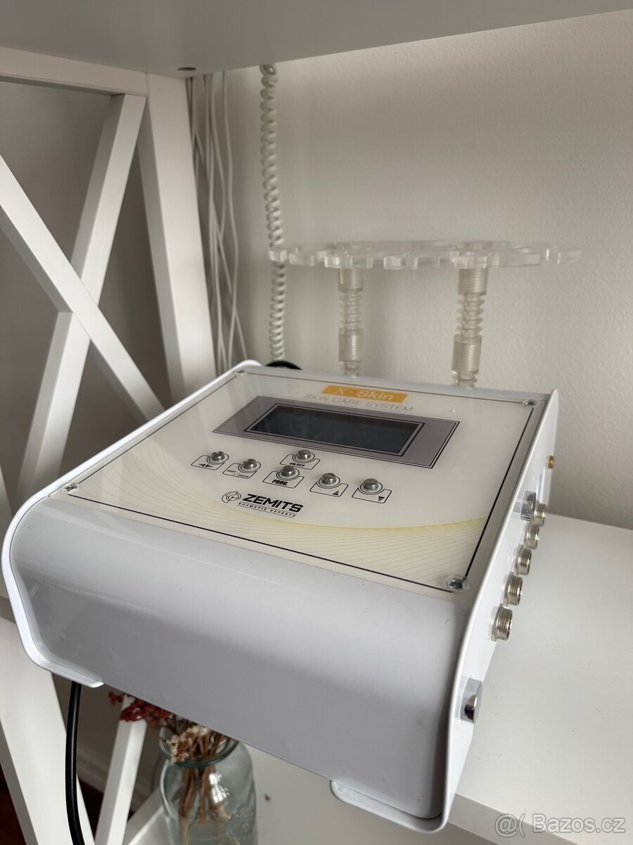 Multifunkční kosmetický přístroj - 4