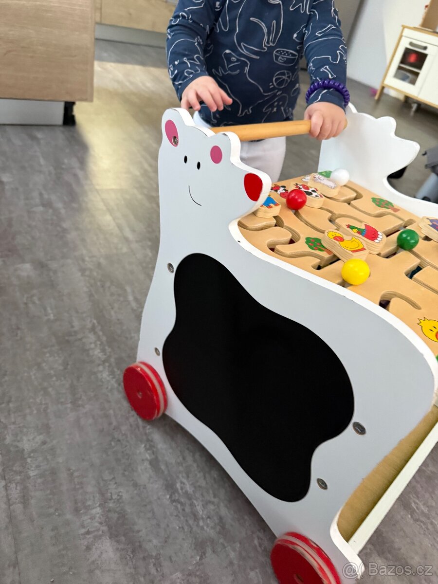 Dřevěné interaktivní chodítko - 4