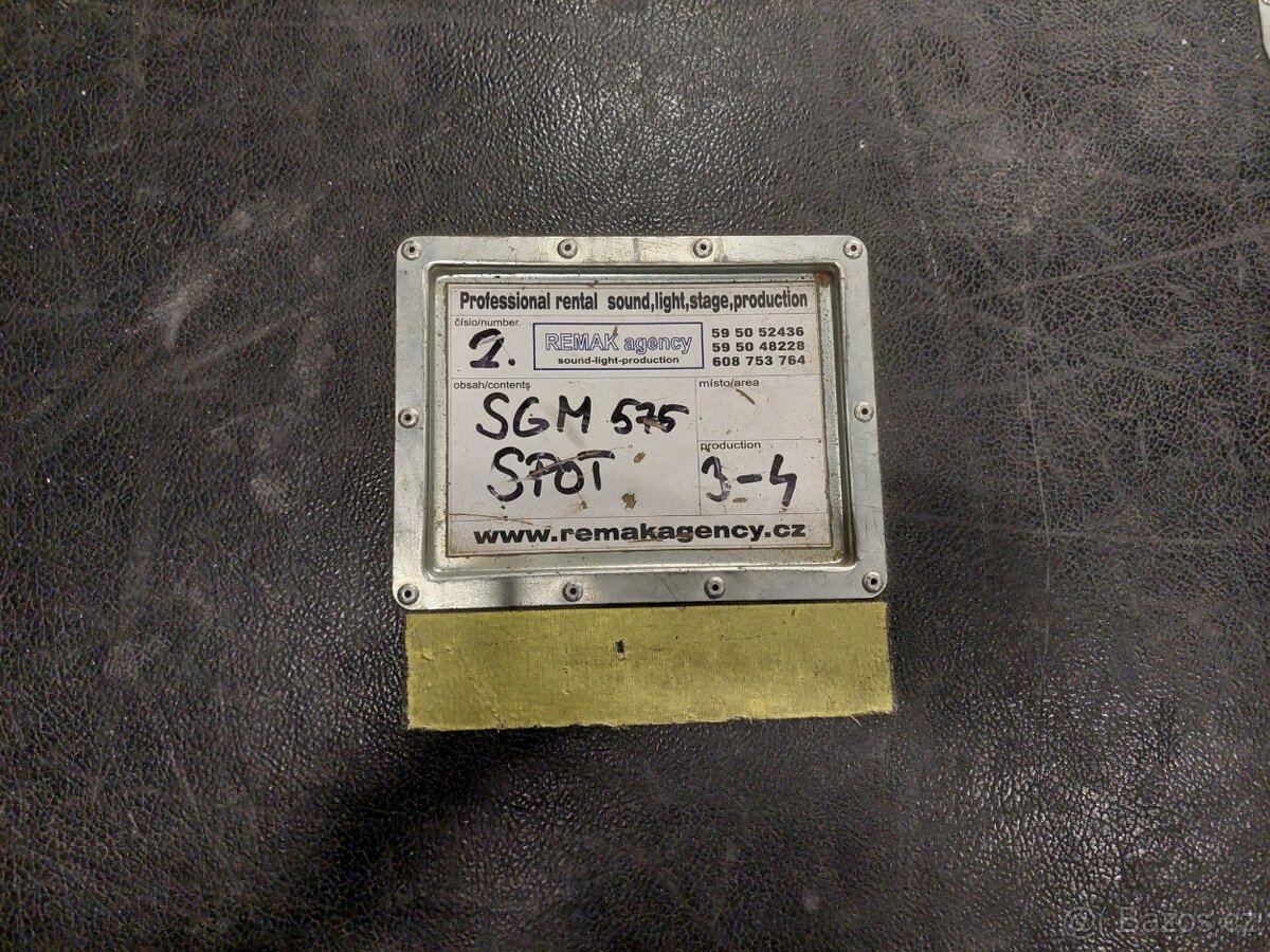 Gobo světla SGM IDEA 575 + case - 4