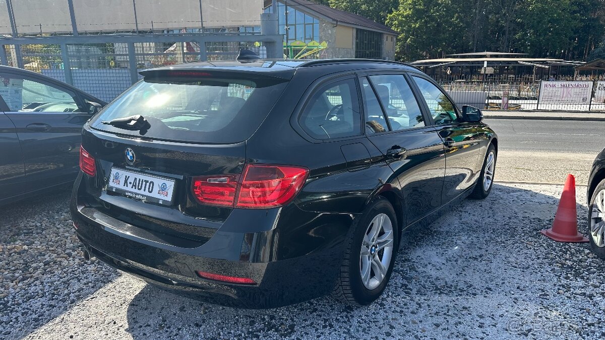 BMW 318d 105kW Stav,Navi,Tažné - 4