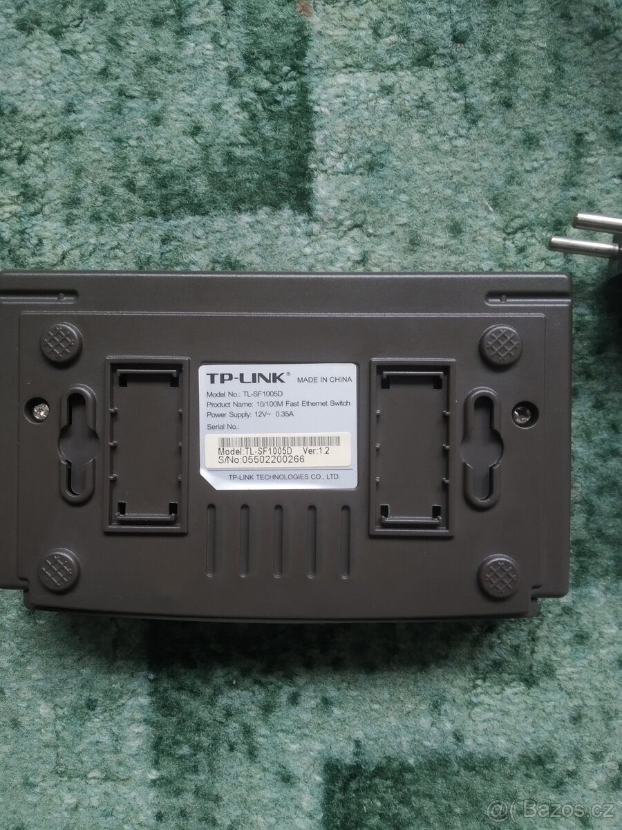 Prodám Switch TP-Link TL-SF1005D - 4