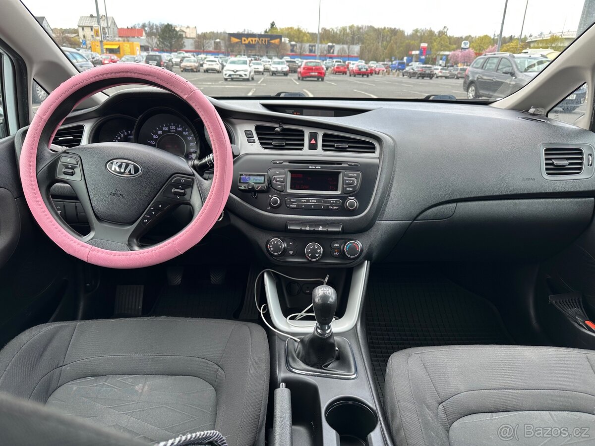 Kia Ceed 1.4 CVVT - 4