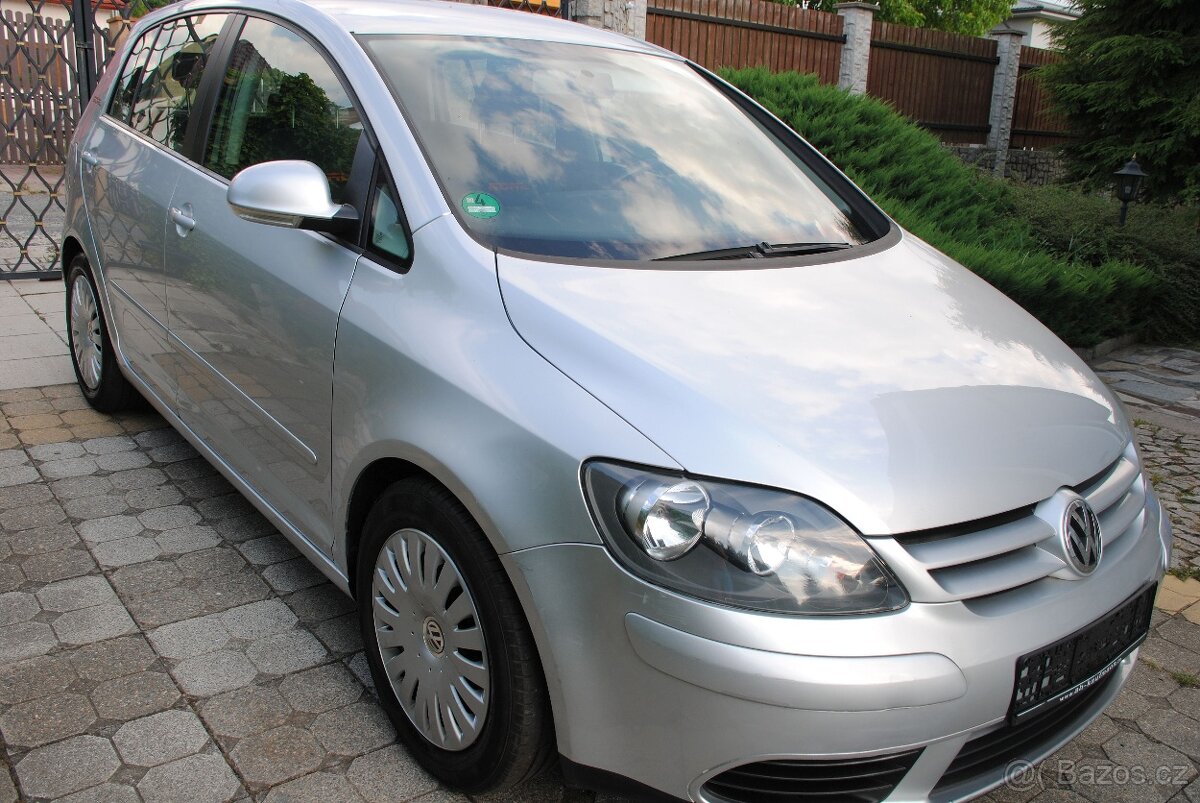 VW GOLF PLUS 1.6MPi 75kW - naj. 100 000km - 4