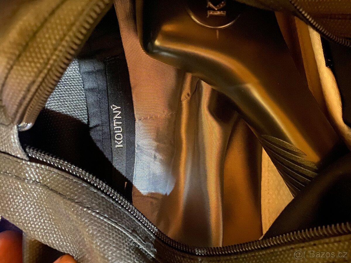Oblek KOUTNÝ vel. 62 - 4