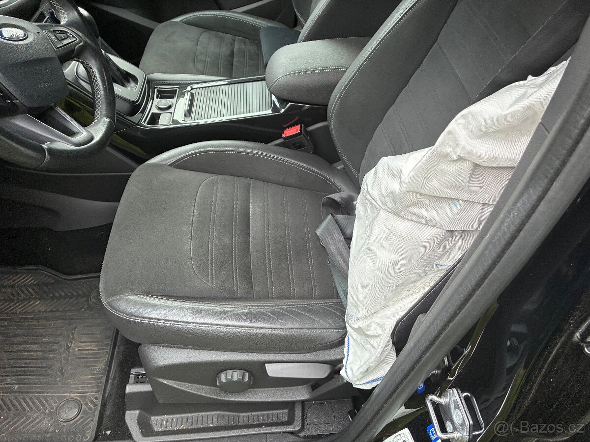Ford Kuga st- line, 4x4 132kw - 4