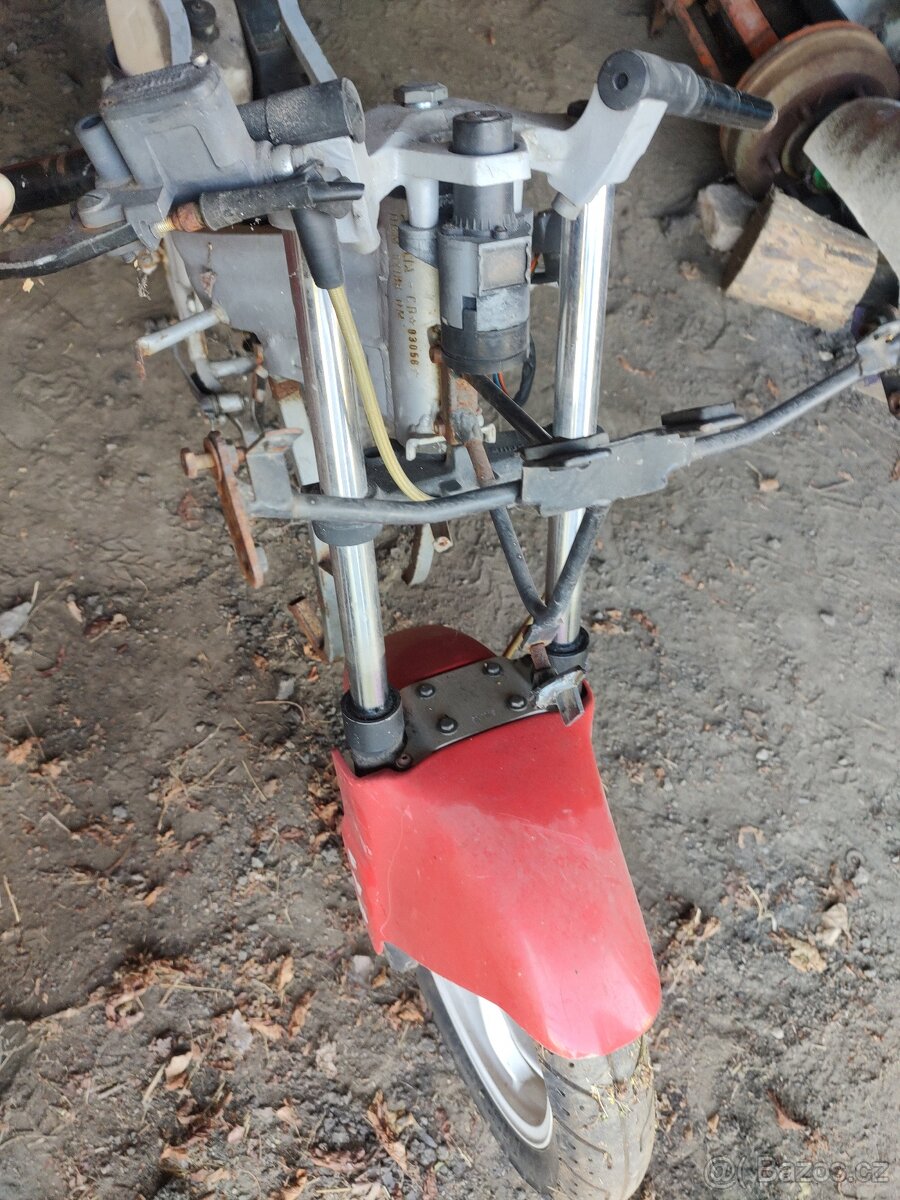 Rám Aprilia AF1 - 4