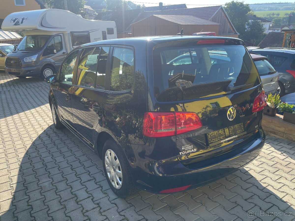 Volkswagen Touran, 7 místný, 1,6 TDI, 77 Kw, r.v. 2015 - 4