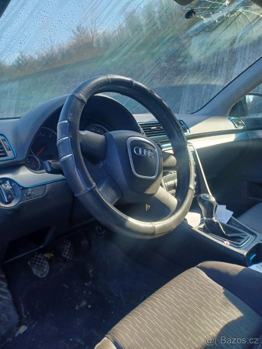 Rozpredám Audi A4 B7 1.9Tdi 85kw - 4