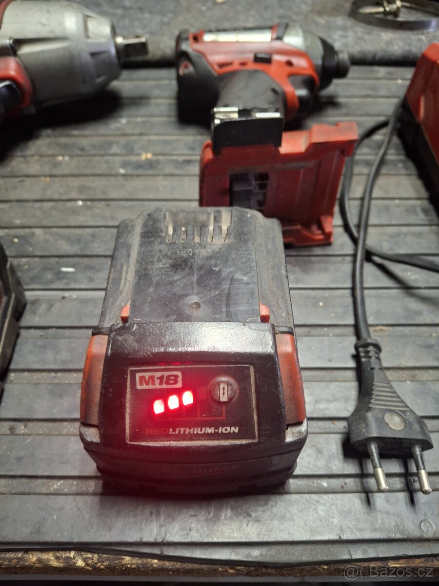 Milwaukee aku naradi - 4