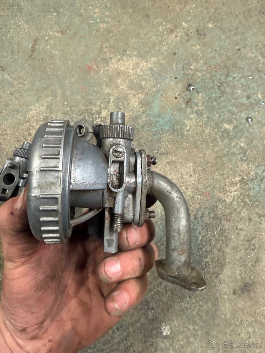 Karburátory Jawa 550 - 4