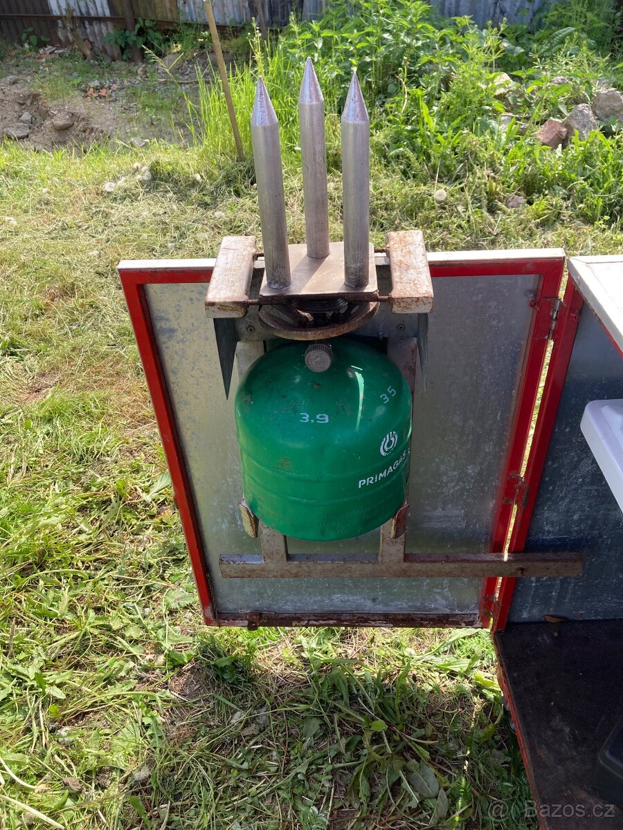 Parek v rohlíku mobilní vozík - 4