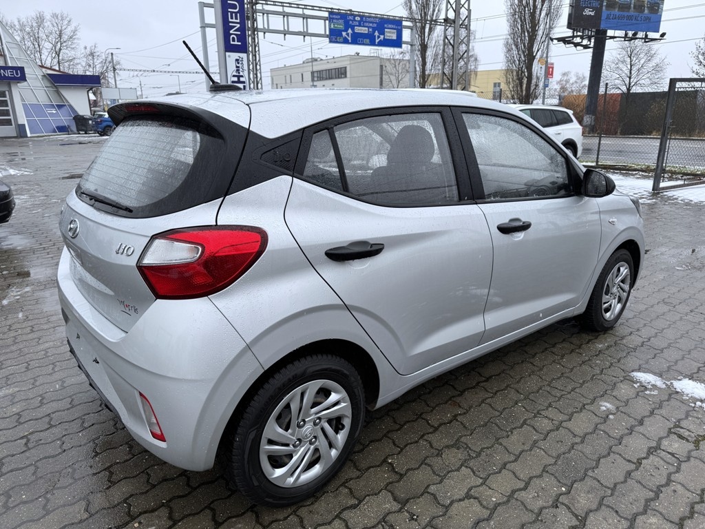 Hyundai i10, 1.0i 49 kW klima, serviska - 4