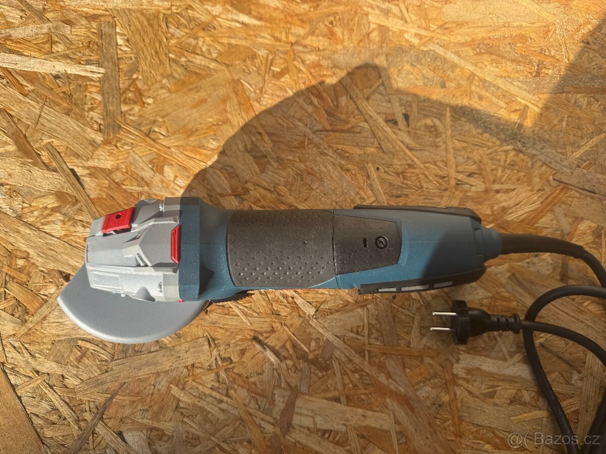 Bosch GWS 19-125 CIE Professional – TOP stav - 4