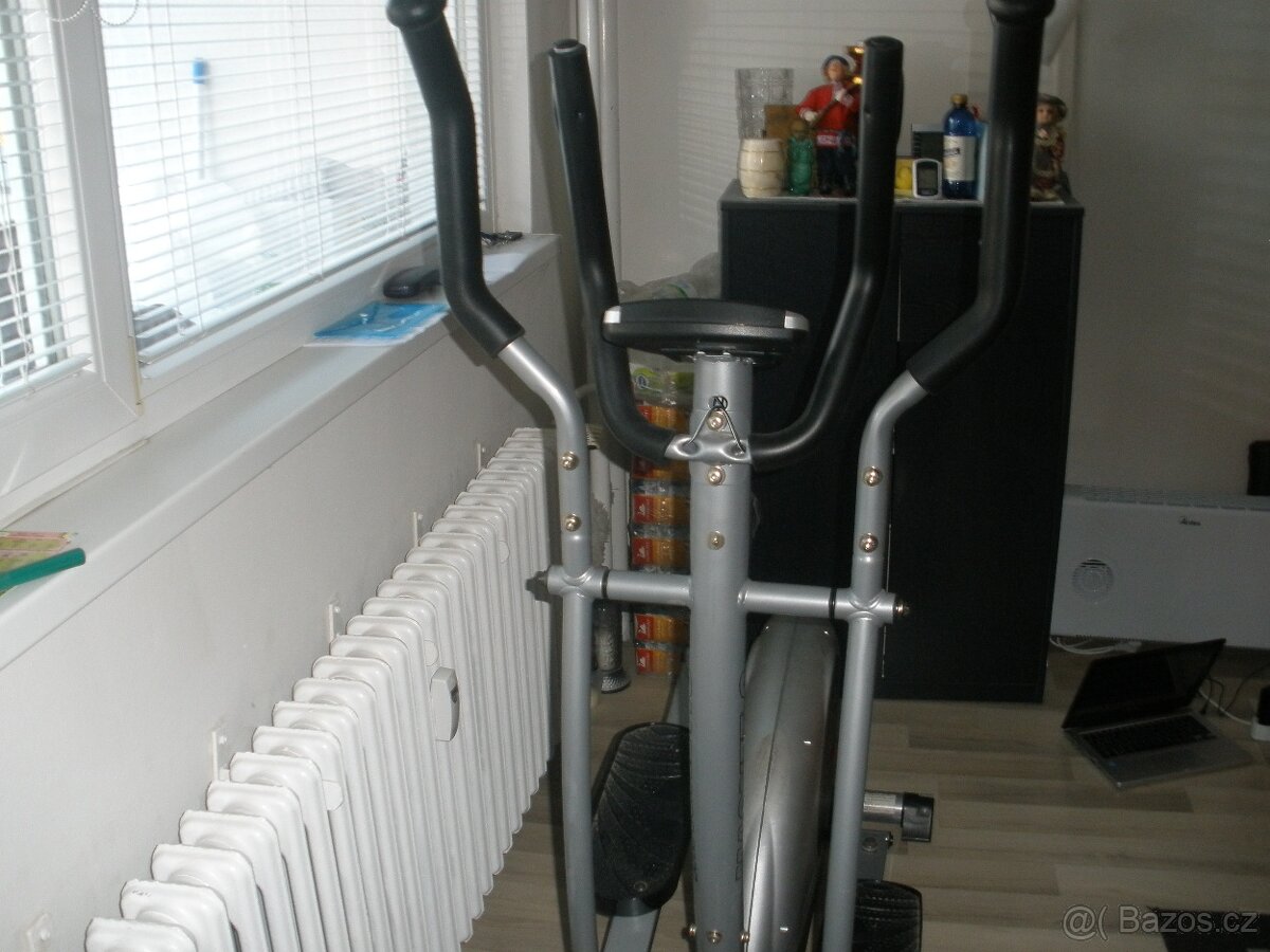 Posilovací stroj - 4