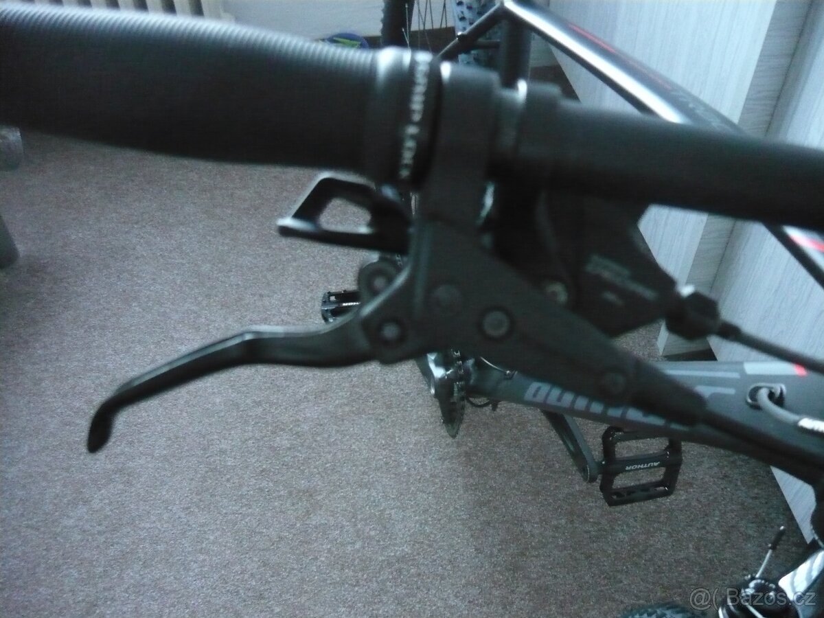 Author Traction 29 - 4