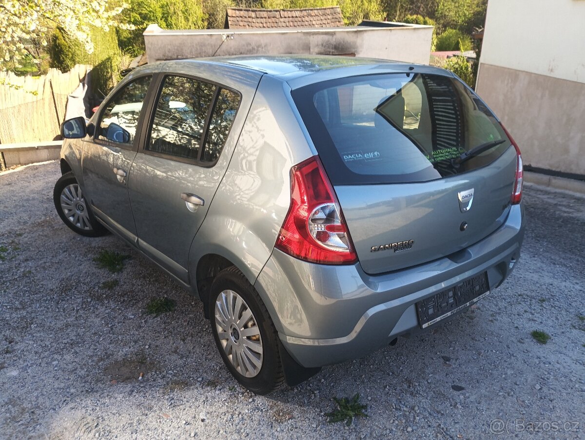 Dacia Sandero 1,2 16V - 4