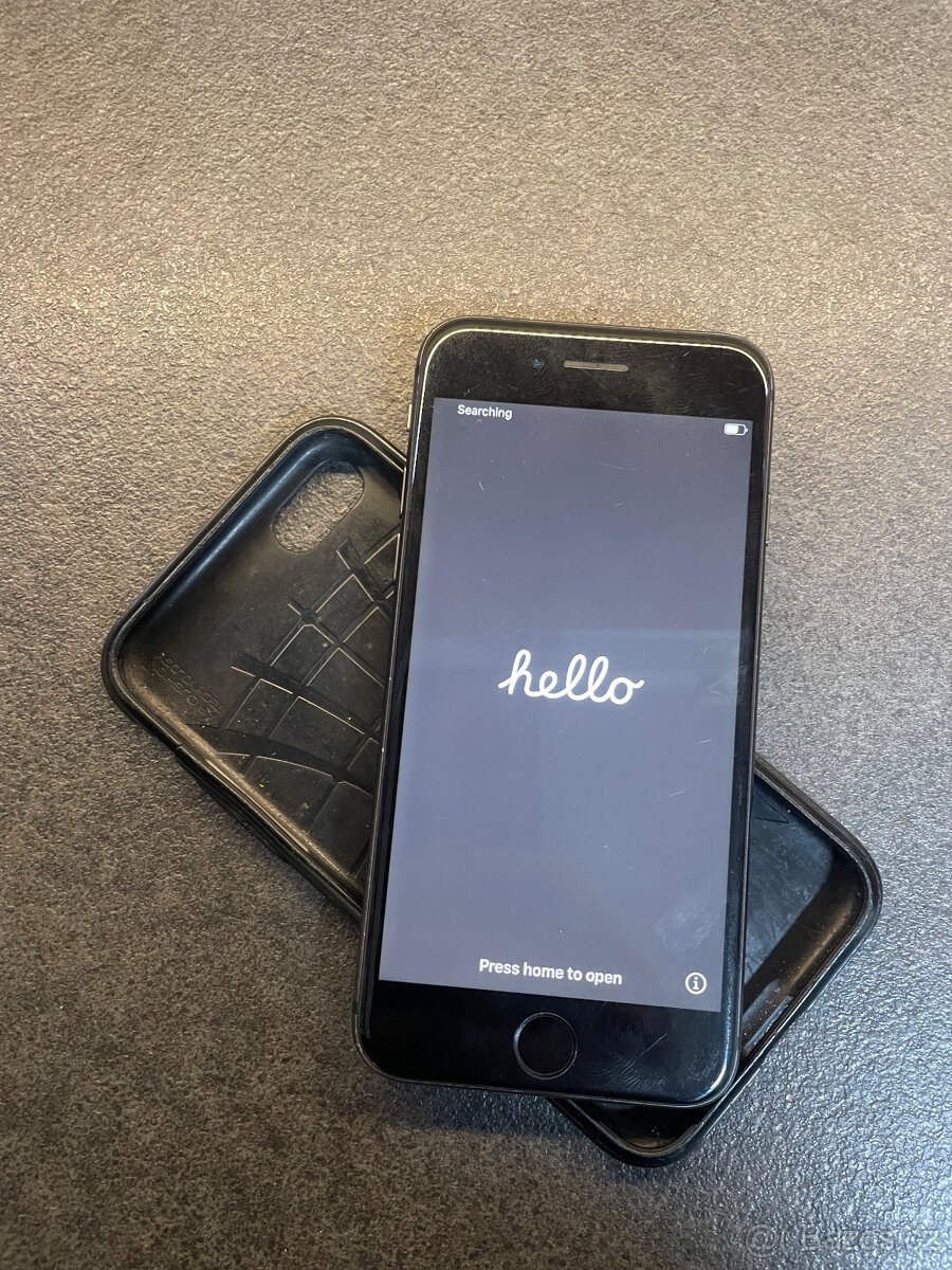Prodám iphone SE2020 - 4