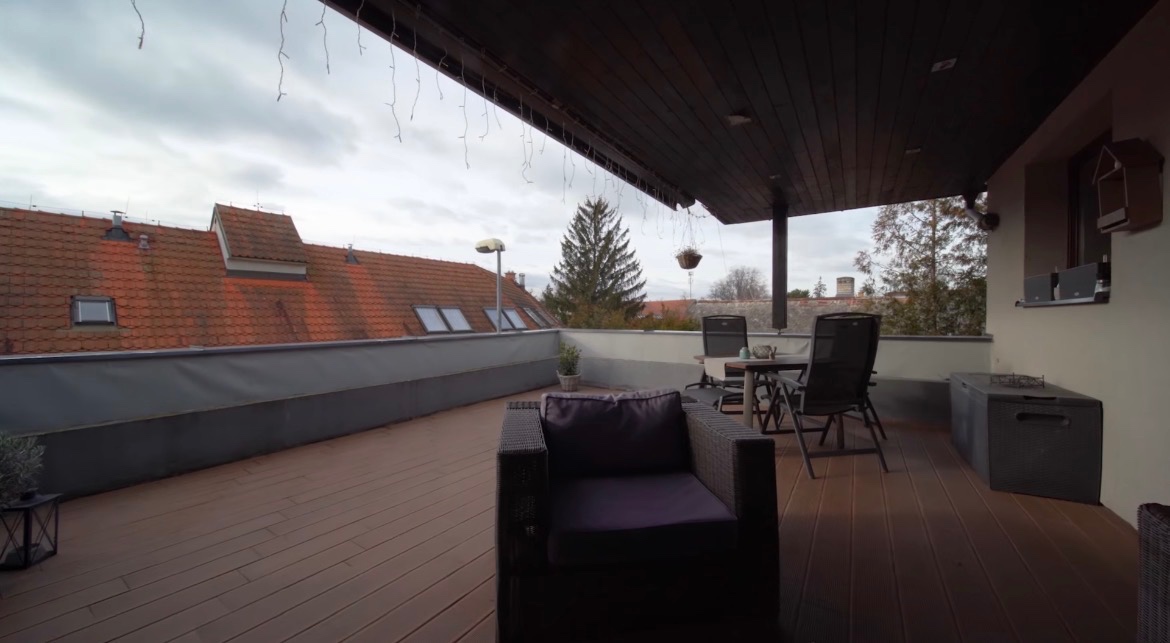 Pronájem baráku 6+kk - 4