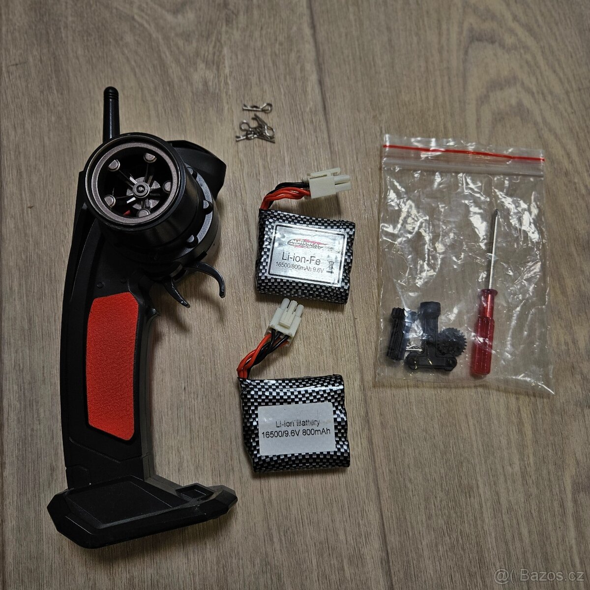 RC auto X9115 Challenger monster - 4