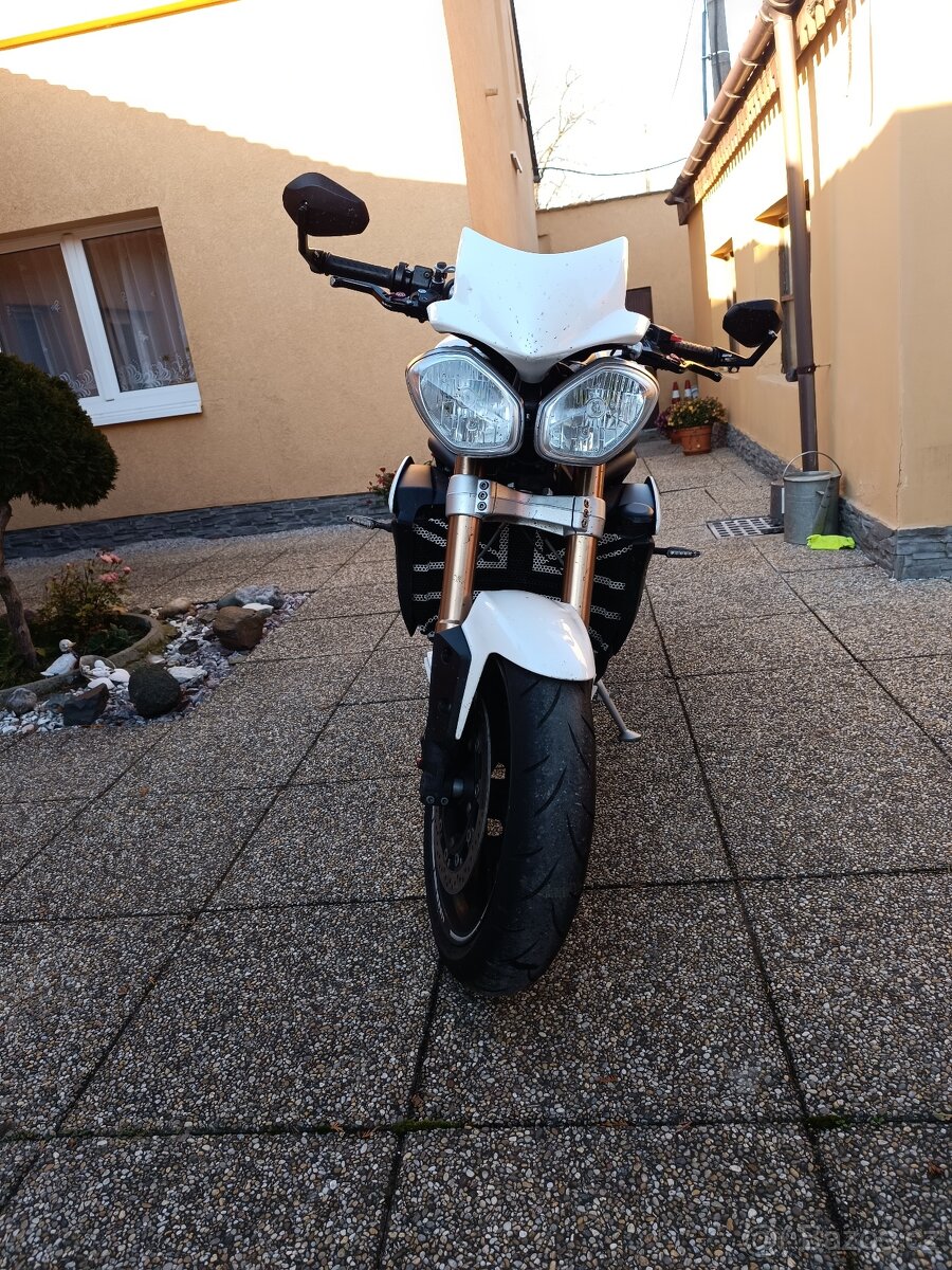 Triumph Speed Triple - 4
