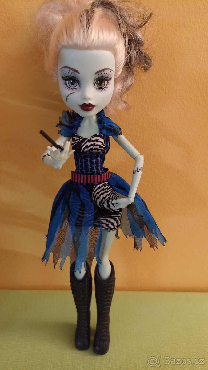 Monster high Frankie kouzelnice - 4