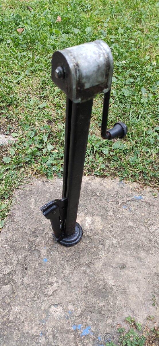 Originální zvedák Škoda 120l - 4