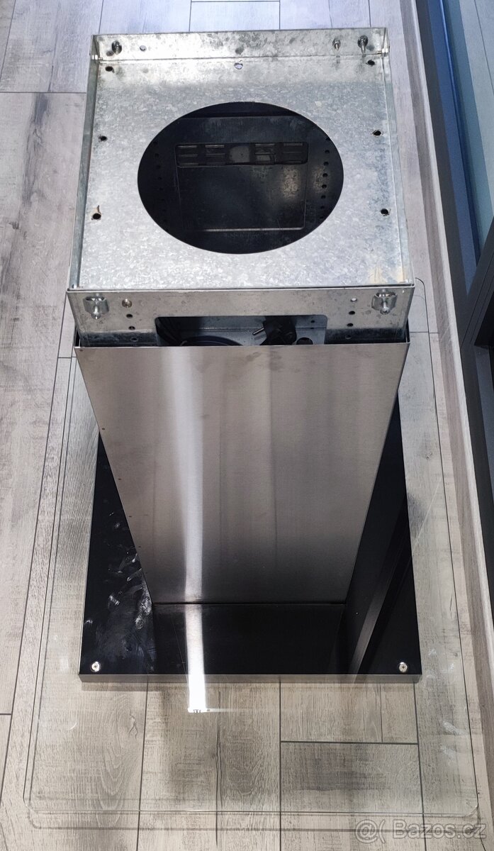 Ostrůvková digestoř - 4