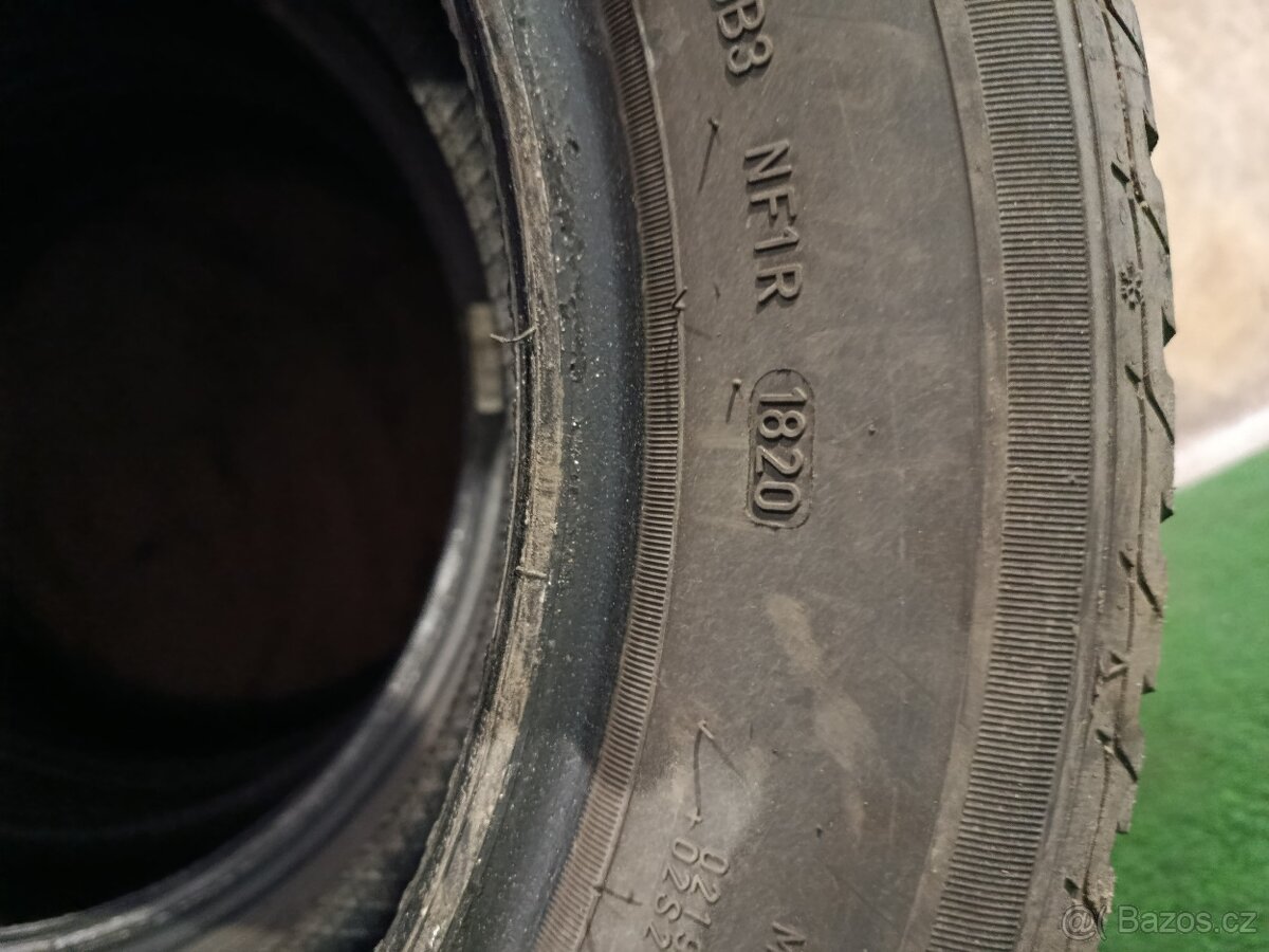 4ks zimni 215/55/16 Sava - 4