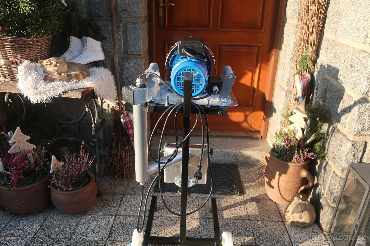 Pásová pila tesařská - 4