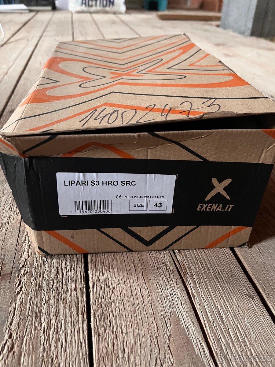 Svářečská pracovní obuv vel.43 - 4