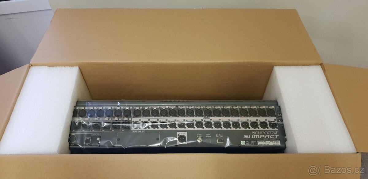 SOUNDCRAFT Mini StageBox 32 + Flight Rack 19" 3U/45 + manu - 4