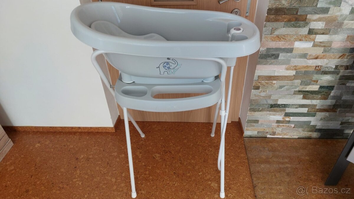 Termovanička + lehátko + stojan + teploměr + hadice - 4