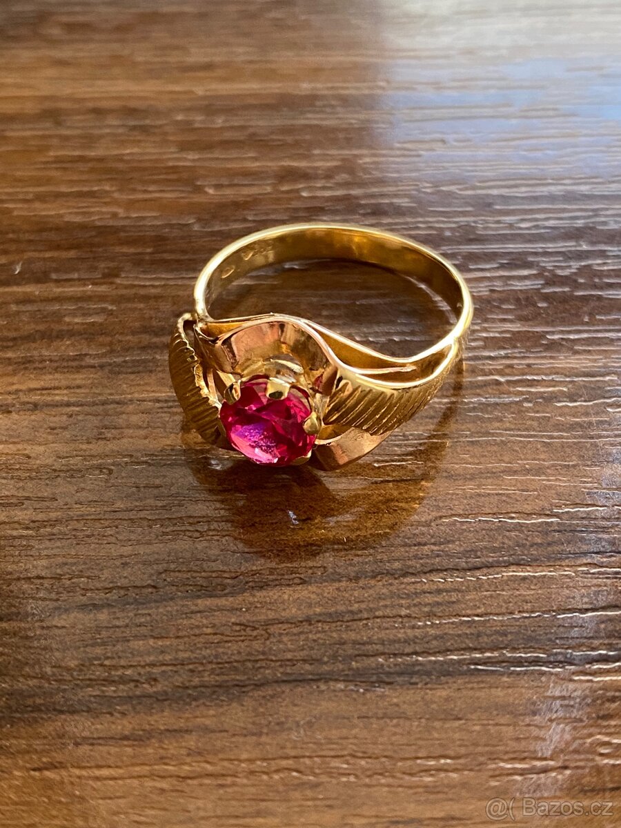 Zlatý prsten - 4