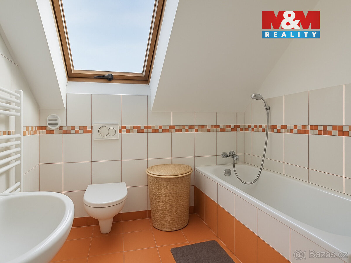 Pronájem bytu 3+kk, 83 m², Jindřichův Hradec, ul. Jarošovská - 4