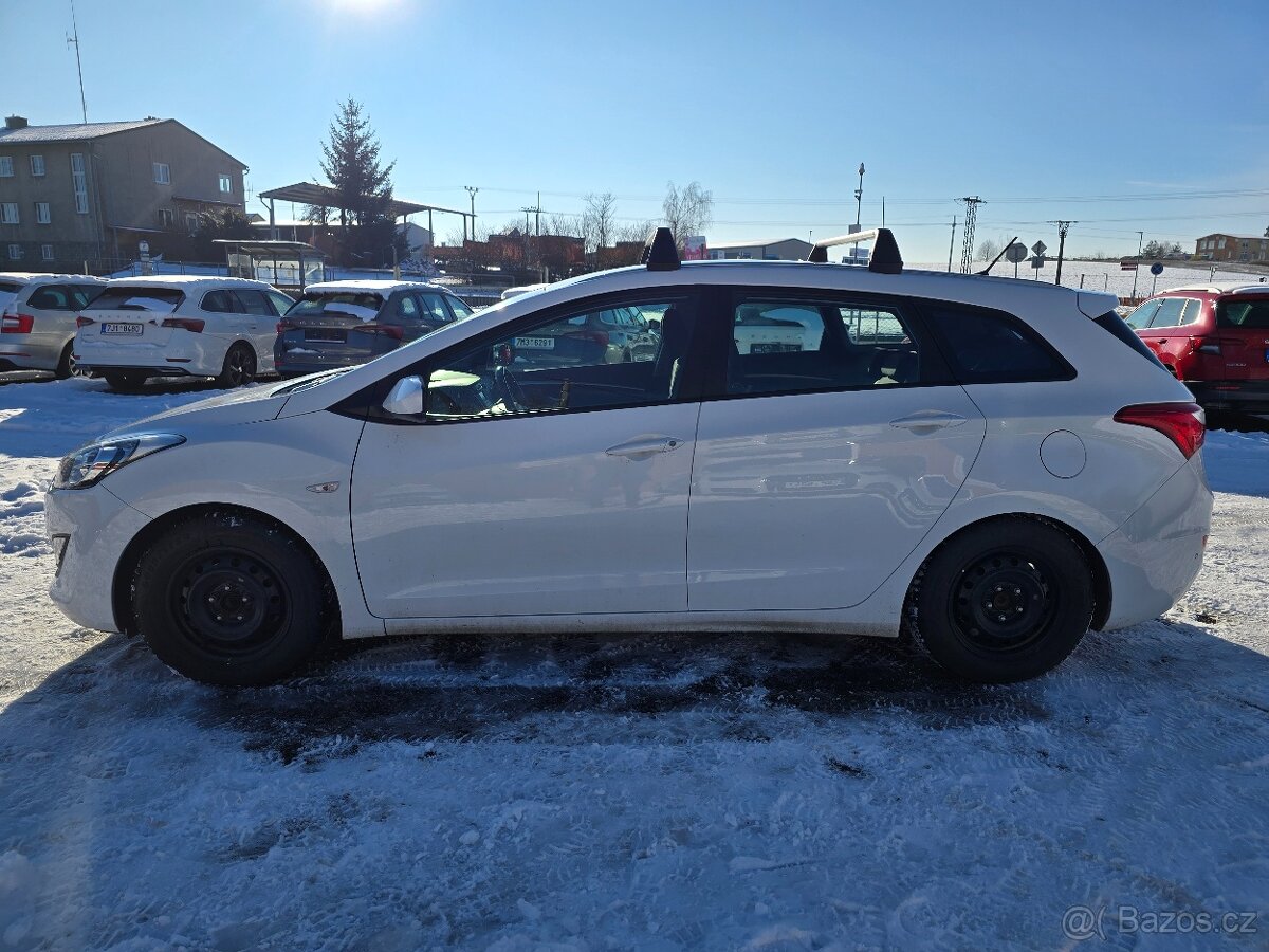 Hyundai i30 1.6 GDI 1.maj.Cz garance km,2 sady kol - 4