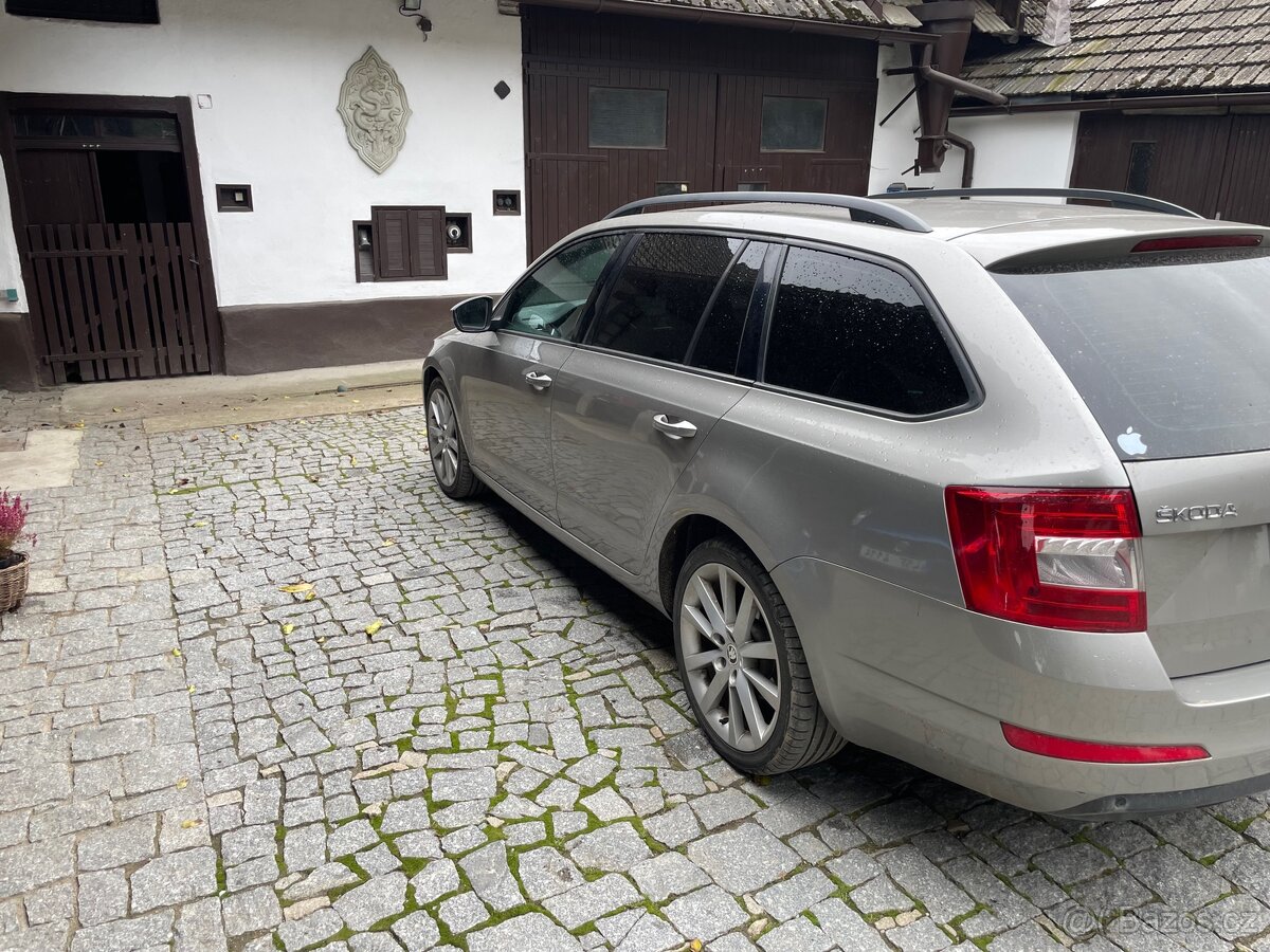 Prodám Škoda Octavii 3 4x4 - 4