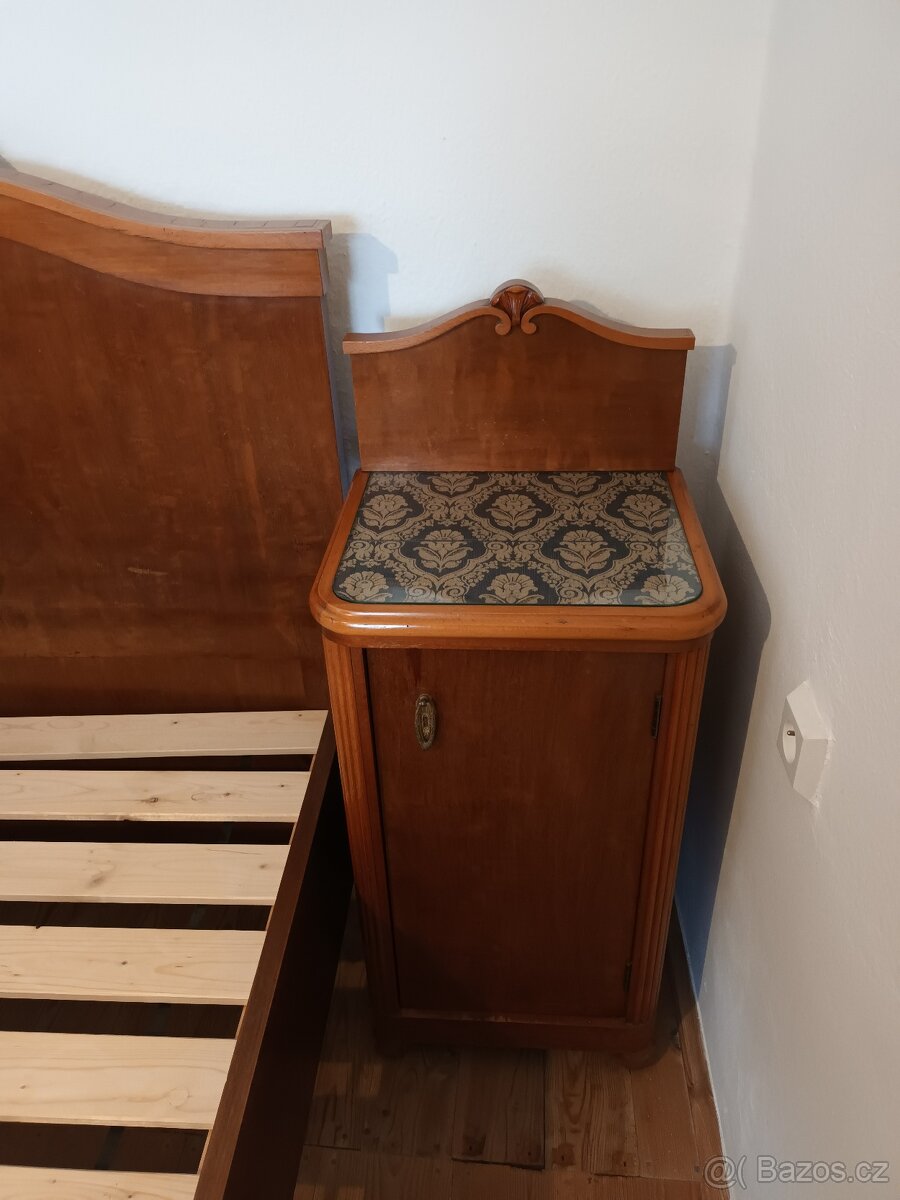 Prodám starožitný nábytek - ložnice. - 4