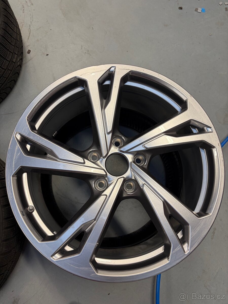 R20 AUDI E TRON GT RS 4X DISK - 4