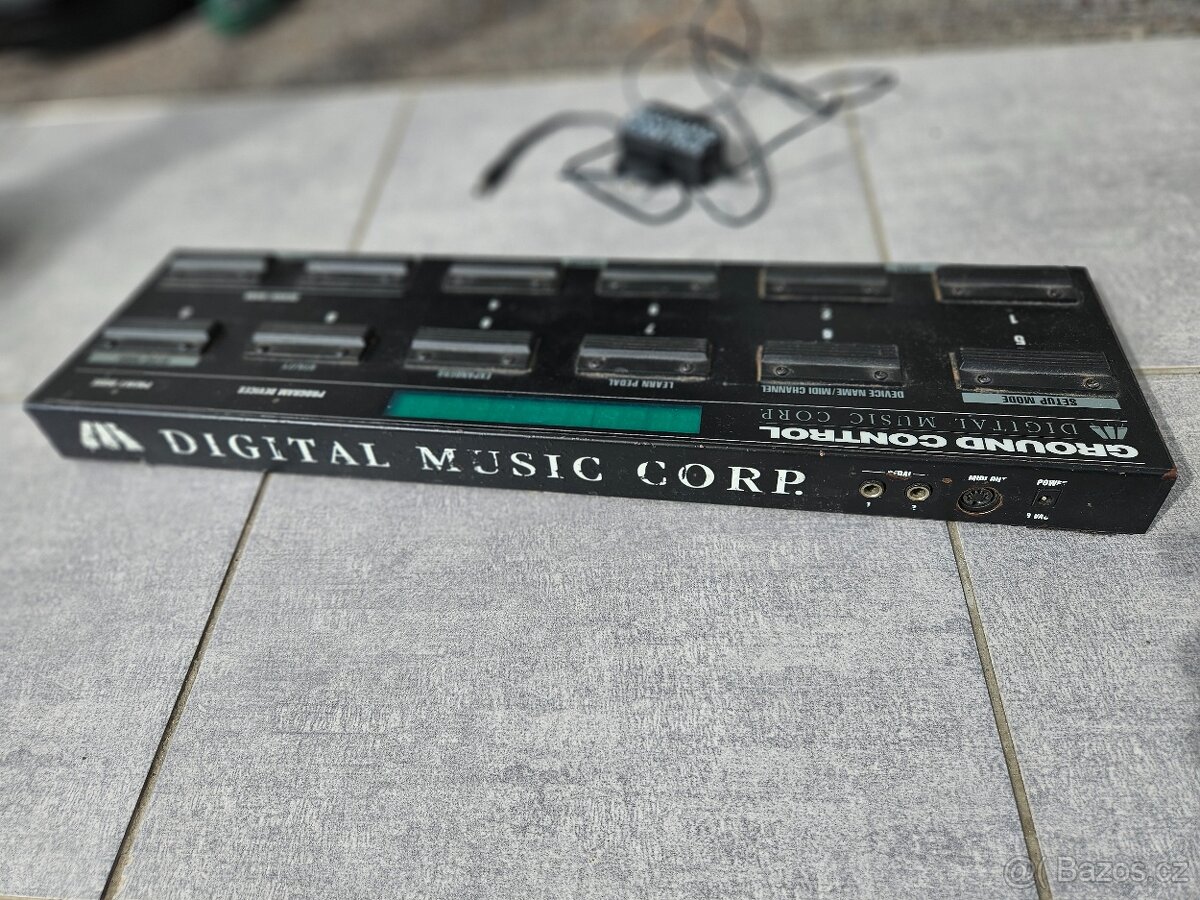 Voodoo Lab GCX + Foot Pedal - 4