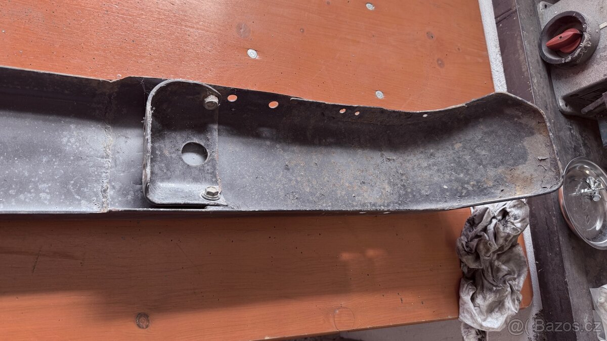 Nárazník přední Toyota HZJ 75 - 4