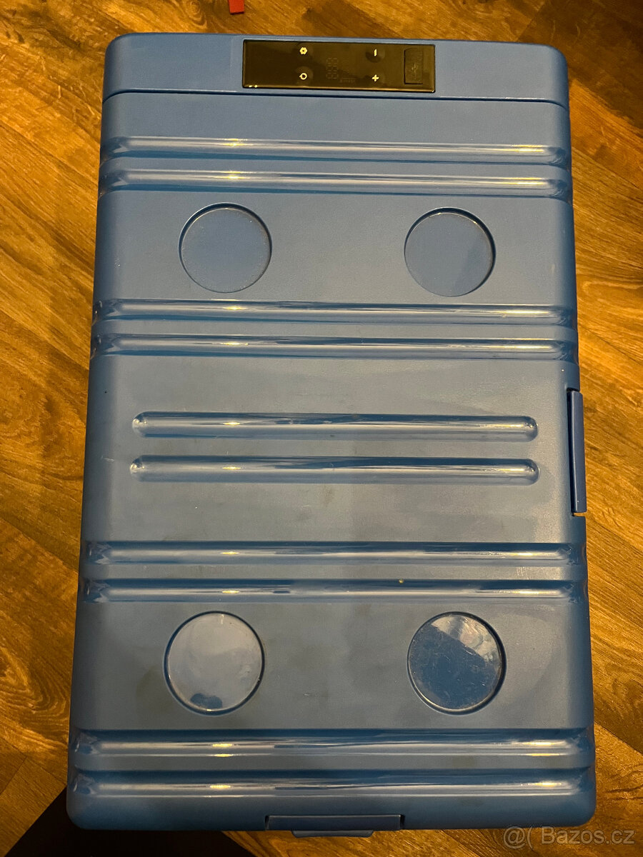 Autolednička Alpicool (chladicí box kompresor) - 4