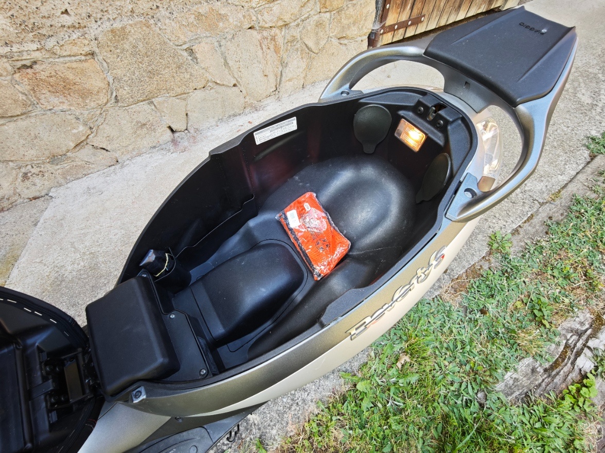 Piaggio Beverly 300 ABS - 4