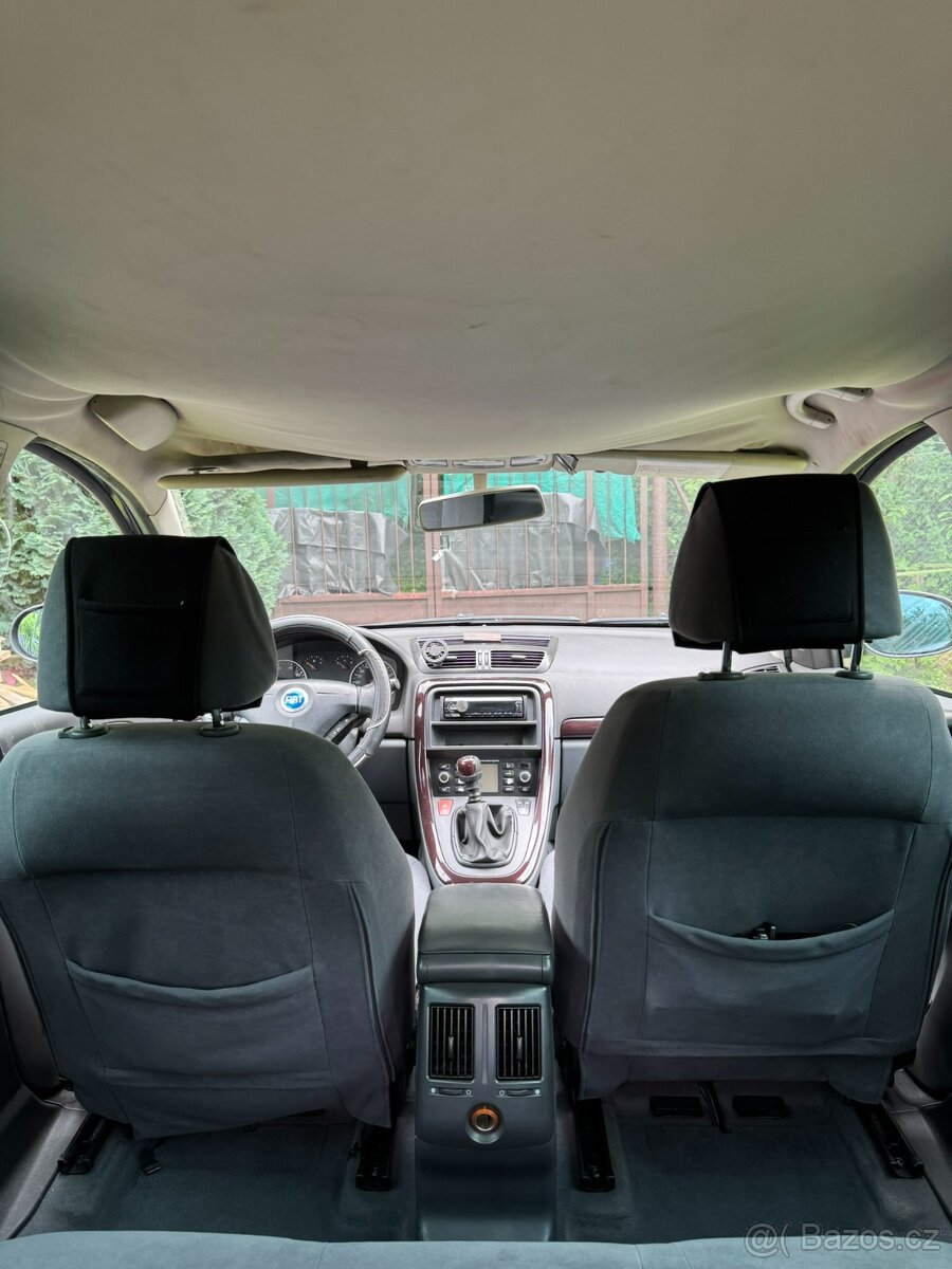 Fiat Croma 2.0 TDI manuál 6ti - 4