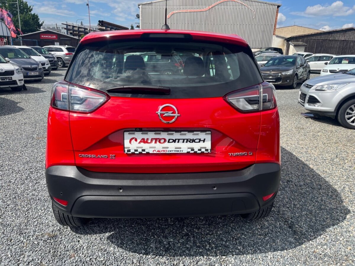 OPEL CROSSLAND X 1,6 CDTi 1.MAJITEL POUZE 40000KM - 4