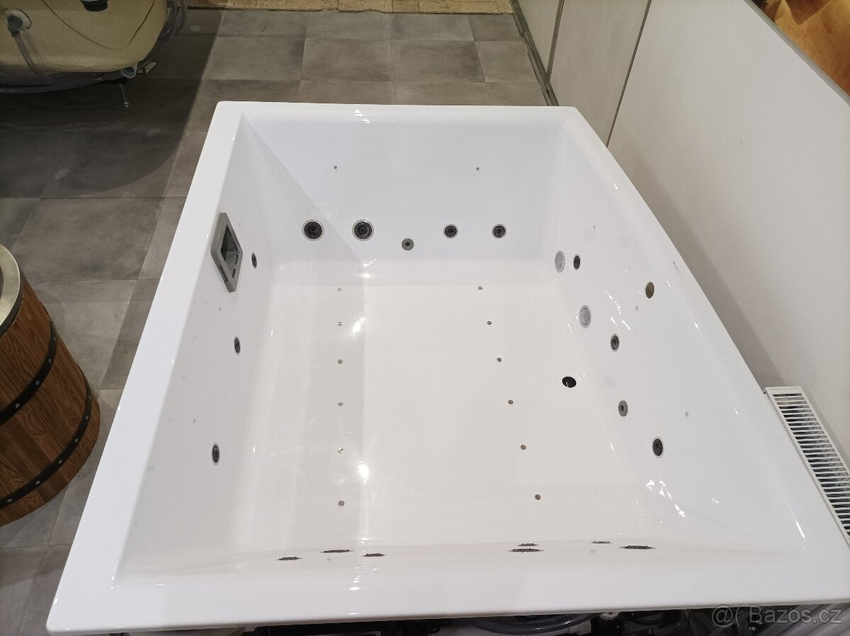 interierová vířivka - 4